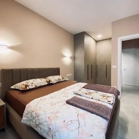 Apartman Garden Building Tirana